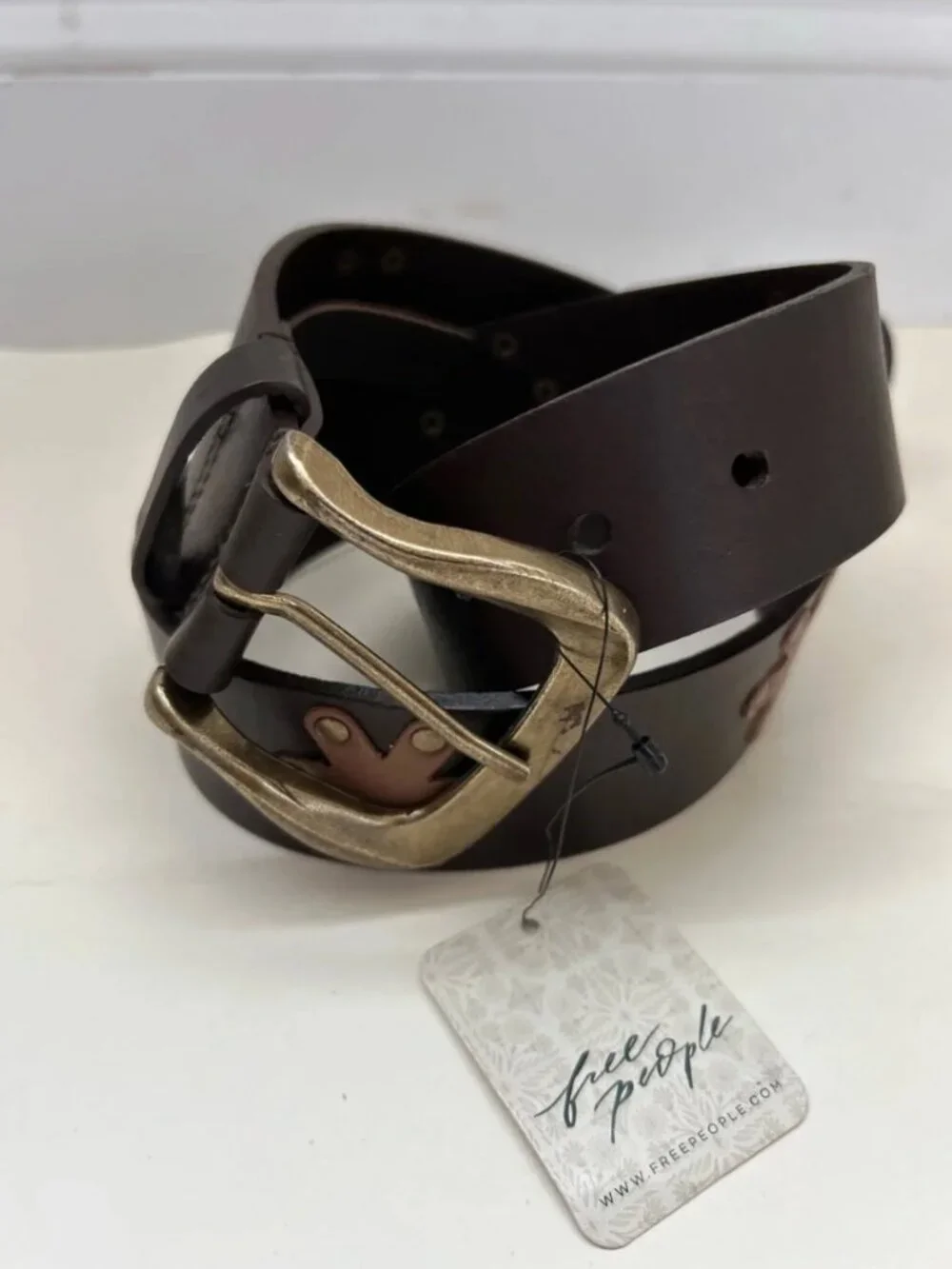 Free People NWT Leather Flower Decor Brass Buckle Brown Belt size S/M